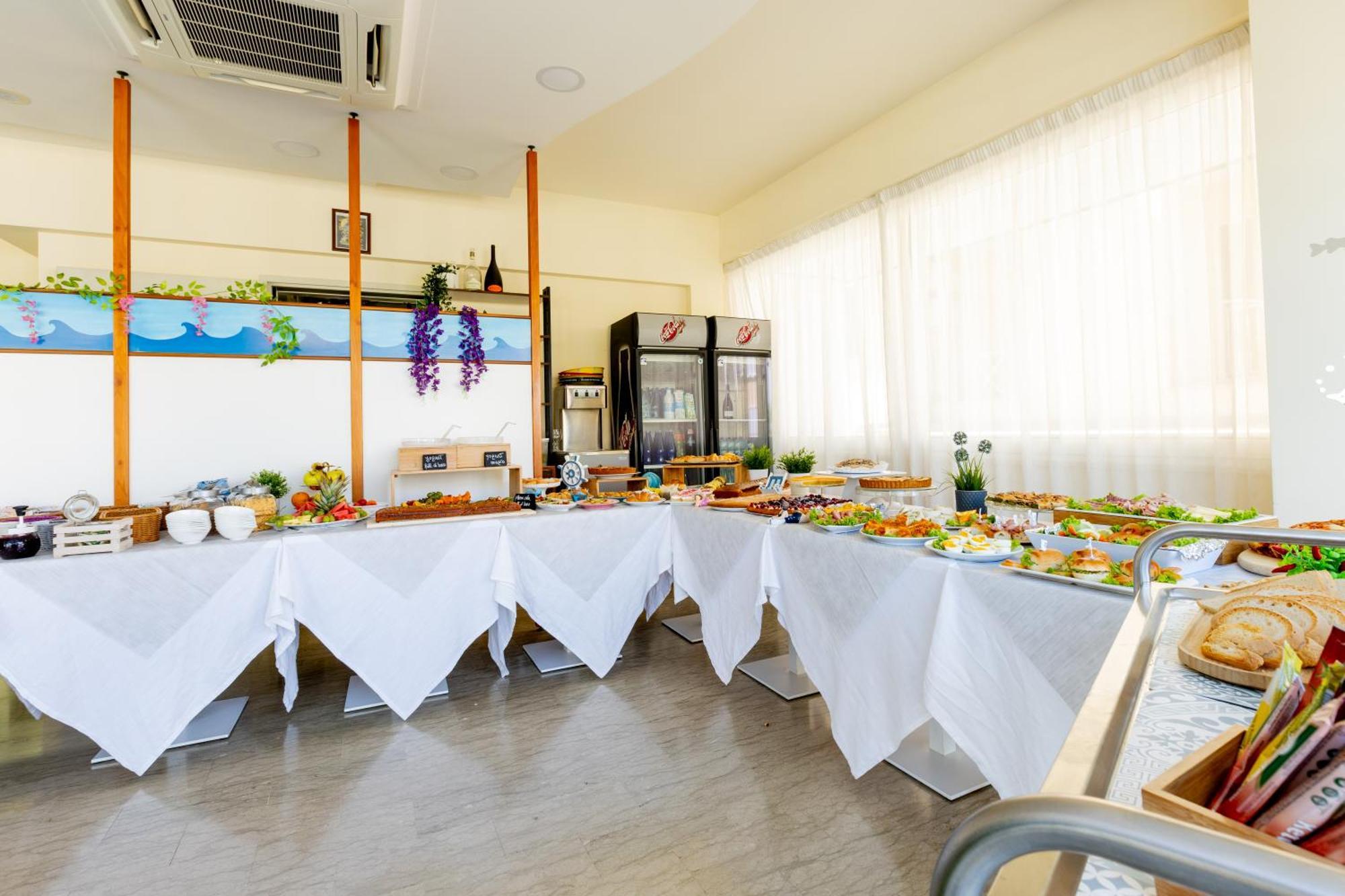 Hotel Kim Rimini Eksteriør bilde