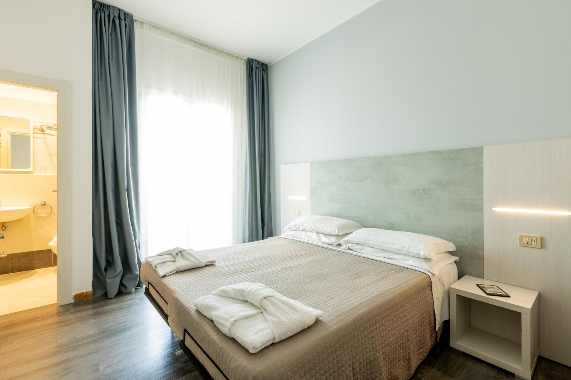 Hotel Kim Rimini Eksteriør bilde