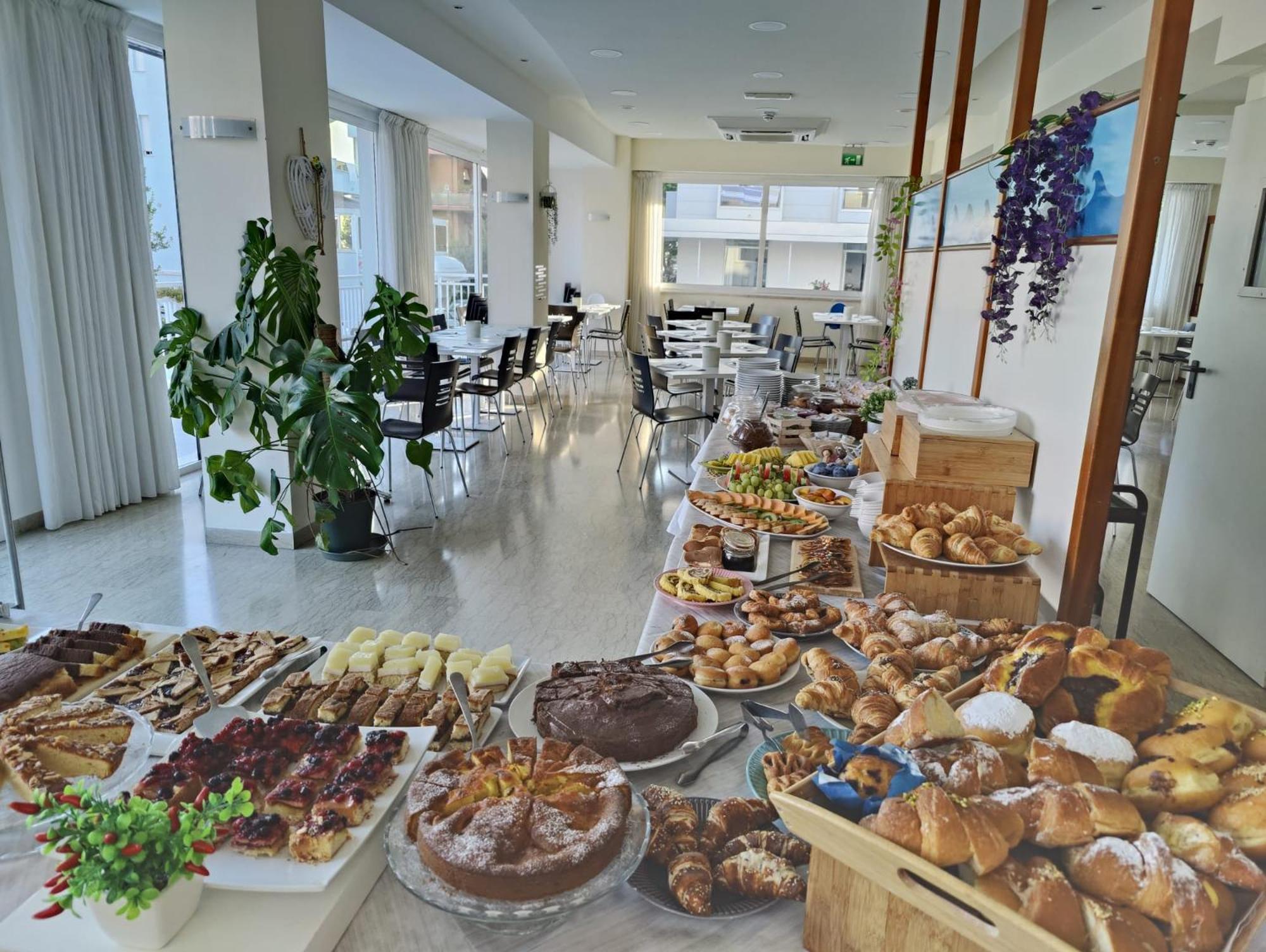 Hotel Kim Rimini Eksteriør bilde