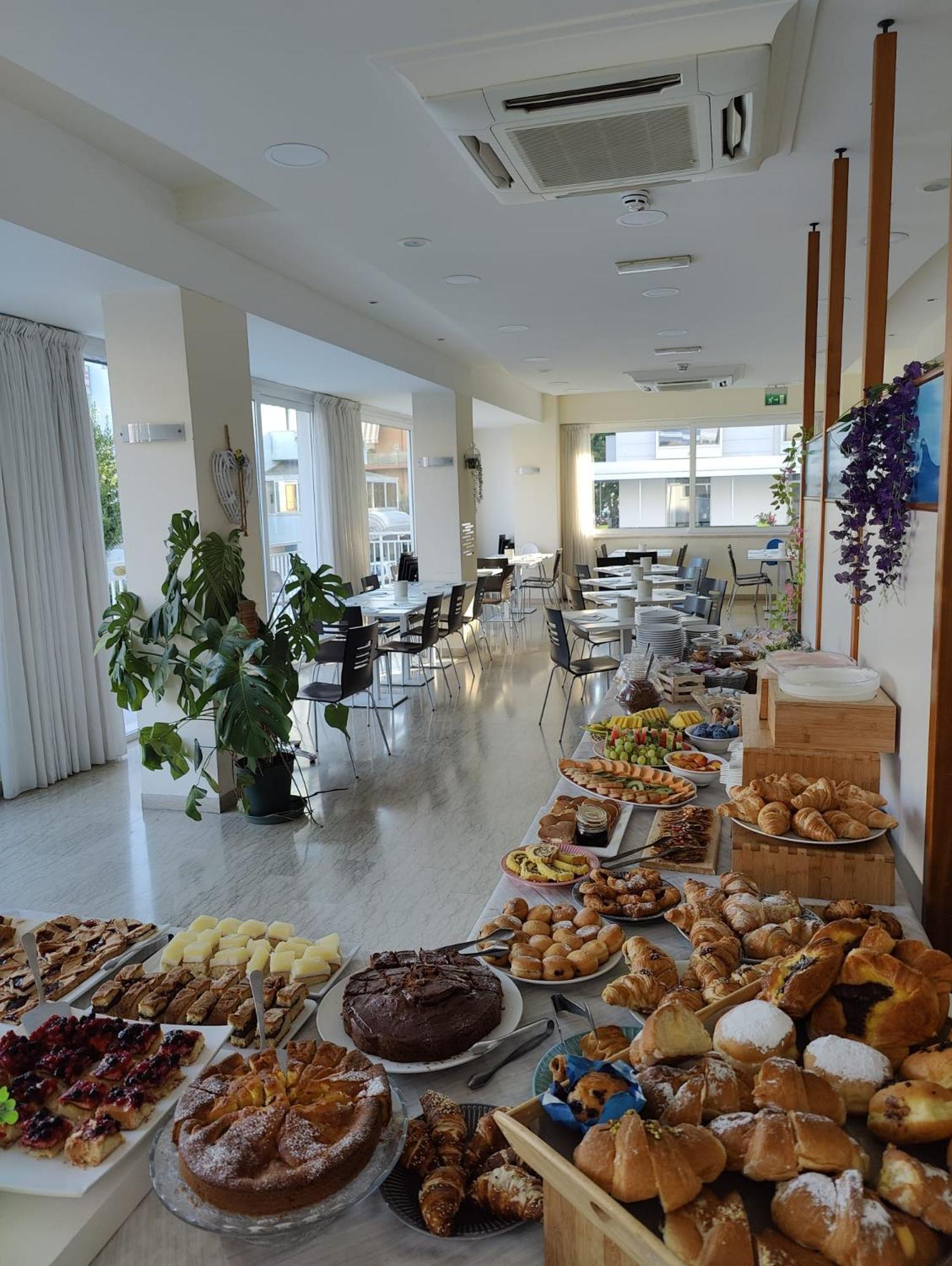 Hotel Kim Rimini Eksteriør bilde