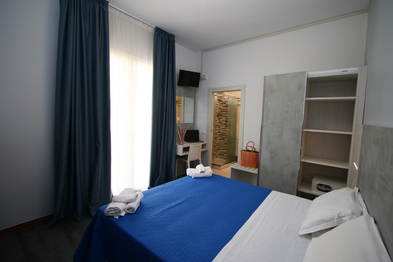 Hotel Kim Rimini Eksteriør bilde