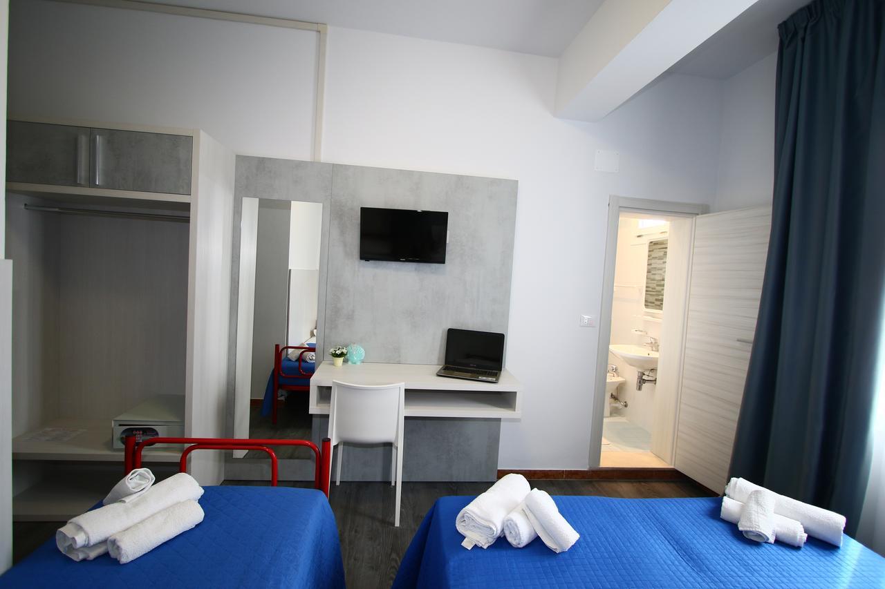 Hotel Kim Rimini Eksteriør bilde