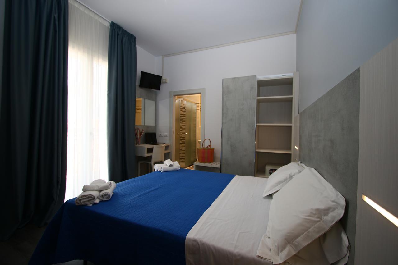 Hotel Kim Rimini Eksteriør bilde